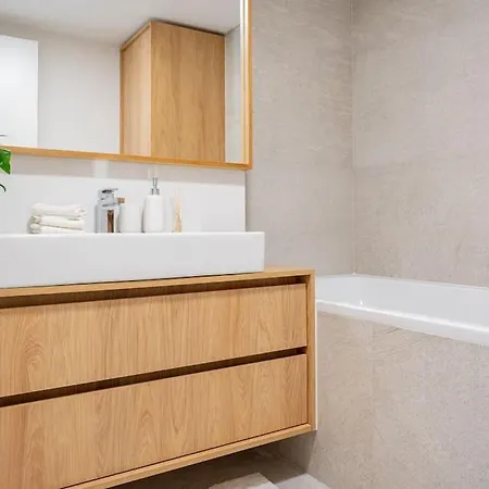 Liget - Luxury Apartment, Great Location *